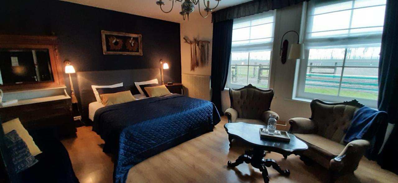 Bed & Breakfast De Kienstee Schoondijke Exteriér fotografie